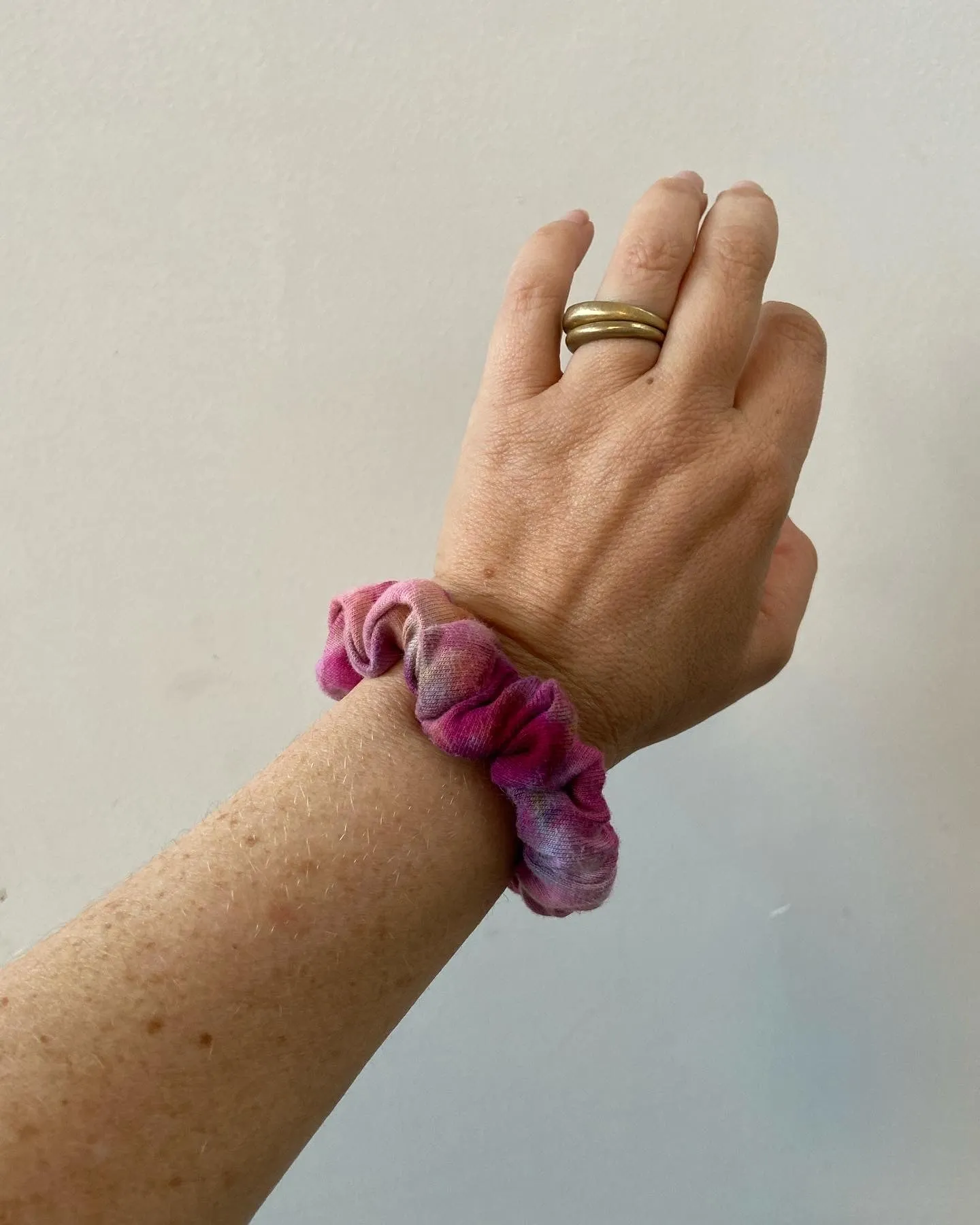 Hand Dyed Zero Waste Scrunchie (4 colors)