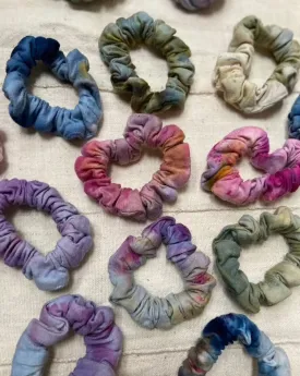 Hand Dyed Zero Waste Scrunchie (4 colors)